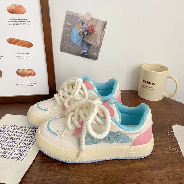 Giày thể thao nữ dopamine đế dày bánh mì thể thao giày trắng INS