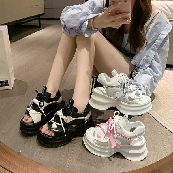 Sandal Đế Xuồng Phong Cách Mới Cho Nữ