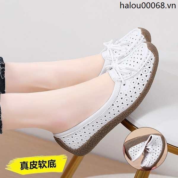 Chính Hãng Da Thật Slip-On Trung Niên Người Cao Tuổi Giày Nữ Rỗng Thoáng Khí Mùa Hè Giày Đơn Bò Tendon Đế Mềm Thường Ngày Mẹ