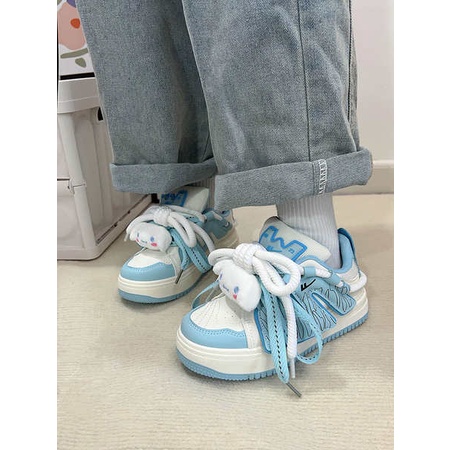 Dày nữ giày thể thao tăng chiều cao bánh mì hoạt hình dễ thương mới