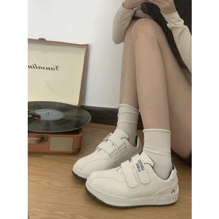 Giày Thể Thao Mũi Tròn Đế Dày Thoáng Khí Phong Cách retro