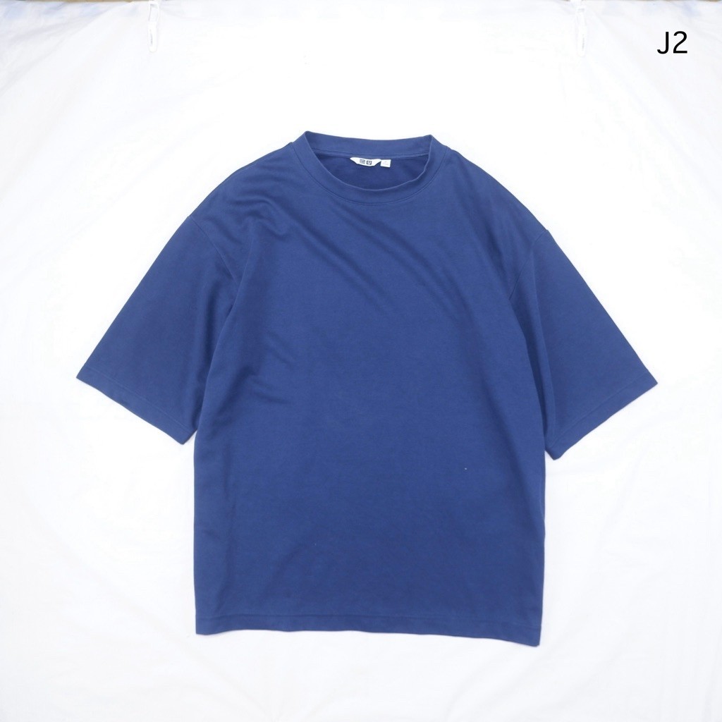 Áo thun nam ngắn tay J2 Uniqlo AIRism Vải cổ chữ U màu xanh hải quân Size XL inch