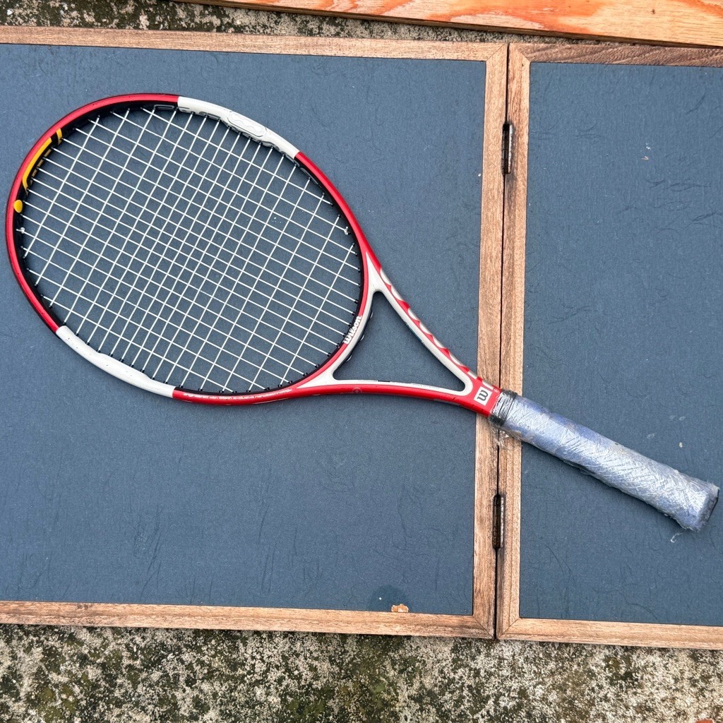 Wilson nCode Six-One 95 Vợt Tennis Trang 95sqin Grip 3 Trọng lượng 310g Đã qua sử dụng từ Nhật Bản. 