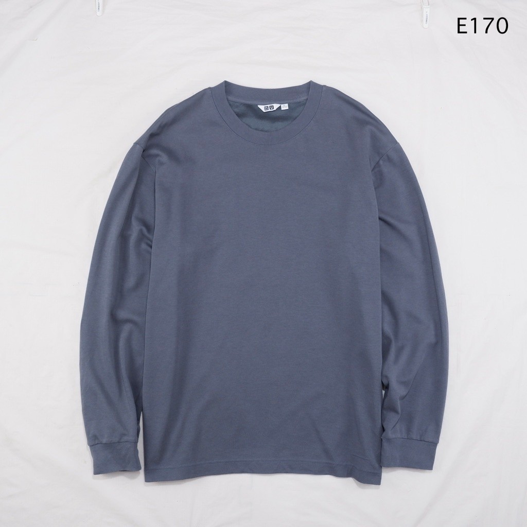 Áo thun nam dài tay E170 Uniqlo AIRism Arisum Vải cổ chữ U màu xám Size XL inch