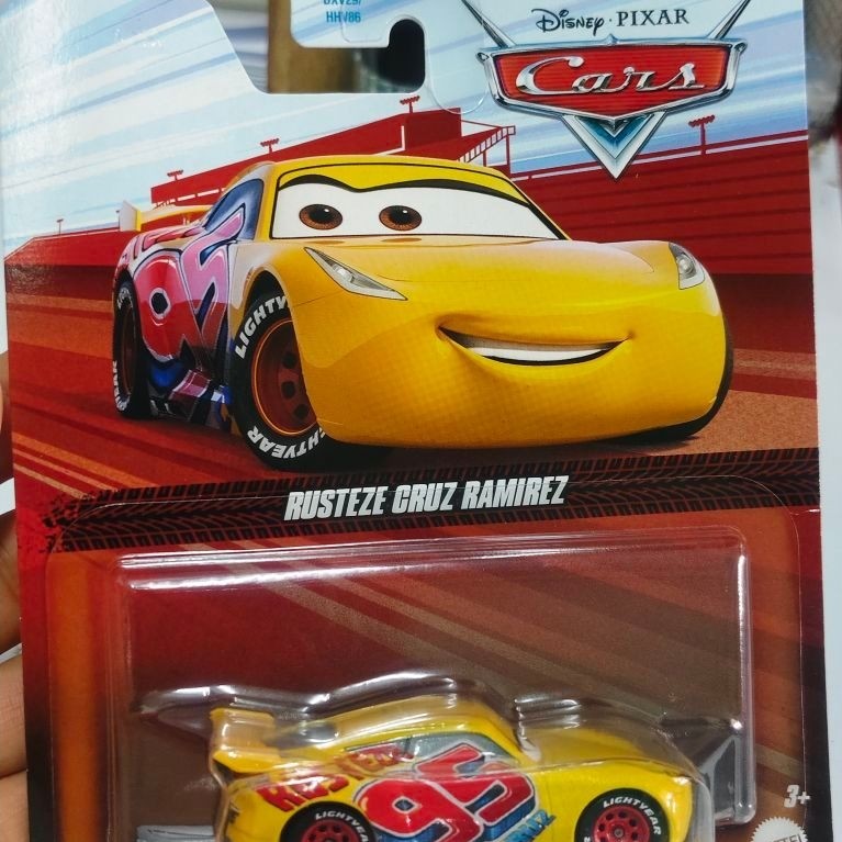 Disney Pixar Cars Rust-Eze Cruz Ramirez (Florida 500) Sản xuất bởi Mattel Brand Scale 1: 55