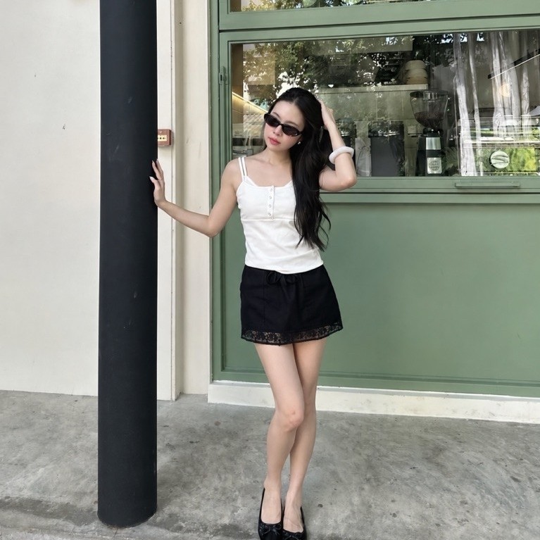 Váy ngắn Elara Ren Skort (Elara-Lez-Scort) mach302 có chi tiết ở viền