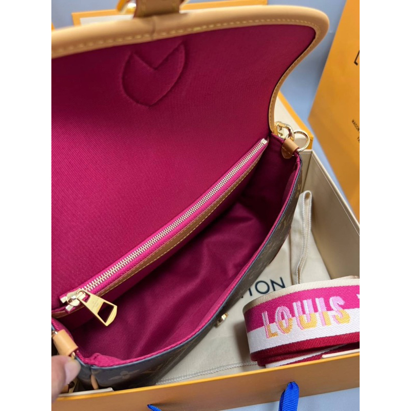 Louis VuittonL V túi vai gốc