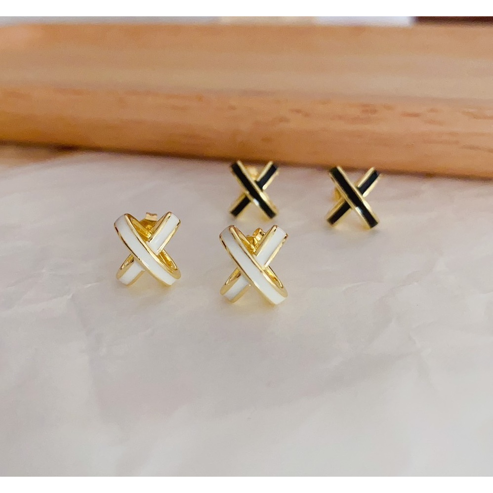 329-goodgift _ station-Cross bông tai S925 Bạc Kim xuyên thấu Hình Chữ Thập Màu Trắng Và Đen Vàng Th