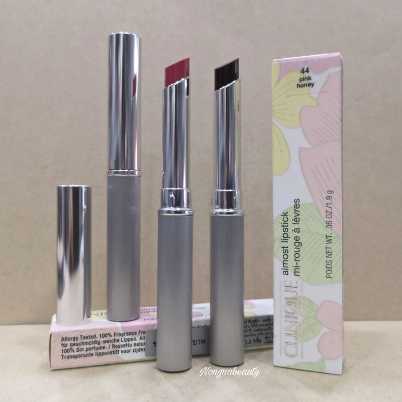 Hàng mới về CLINIQUE (CLINIQUE) Gần như son môi, kết cấu son môi như son môi mềm mịn, dễ áp dụng. D8