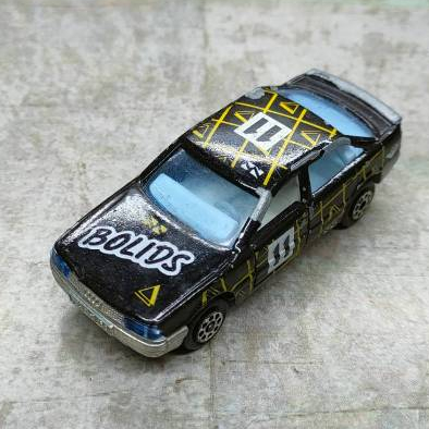 Xe kim loại Majorette (Majorette) Model AUDI 90 S = 1 / 60