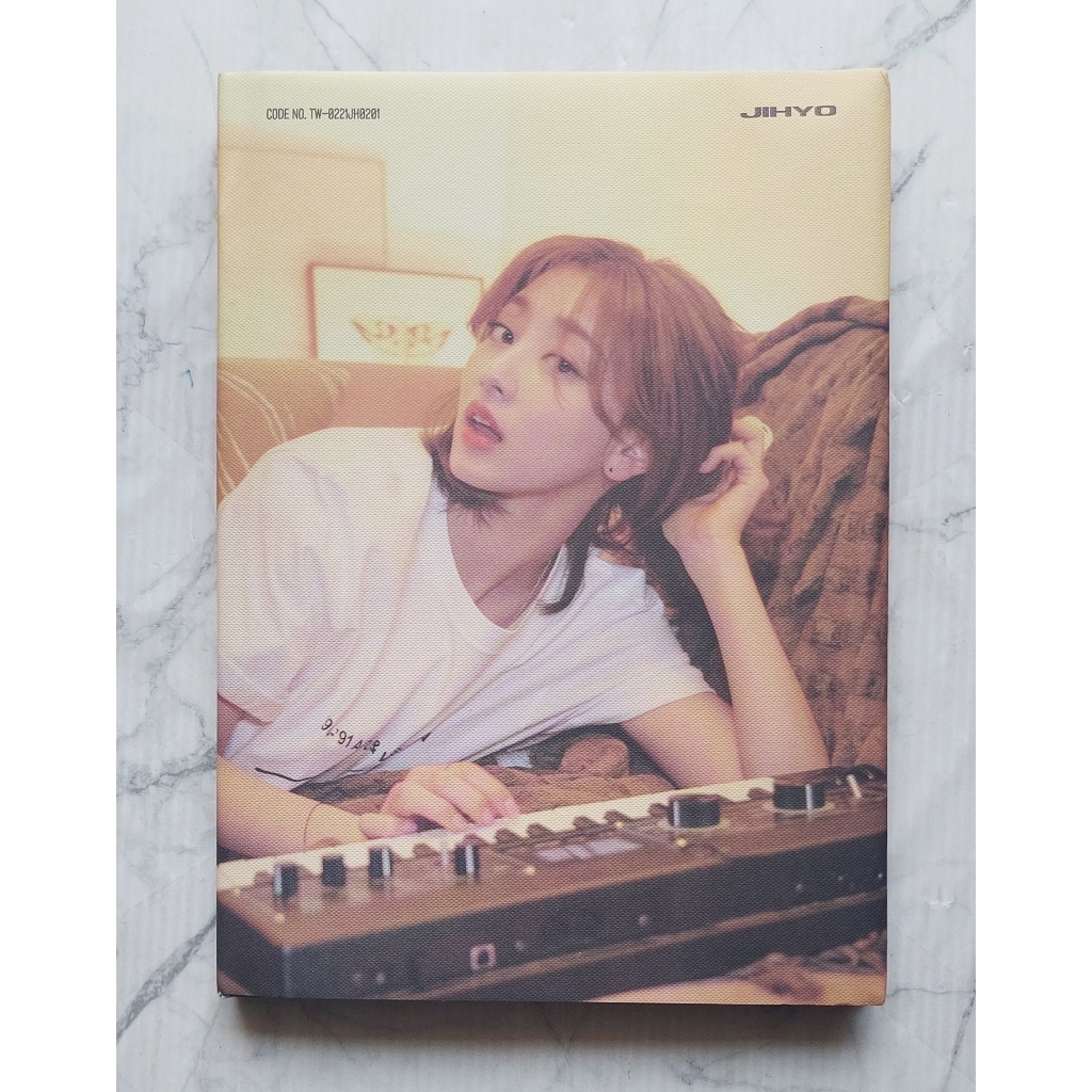 Album Jihyo (TWICE) -ZONE Ver O Unpacked No Card Kpop CD Poster Jihyun