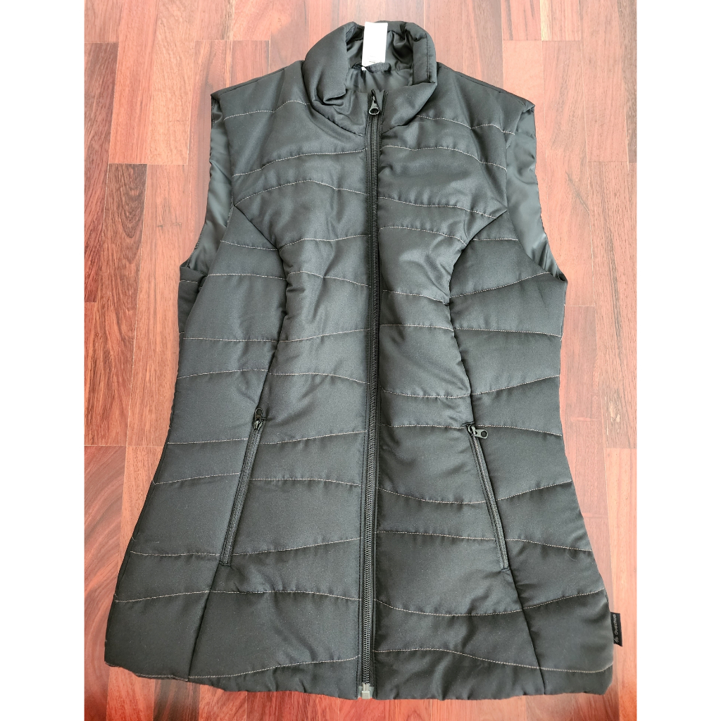 Decathlon Quechua Áo Vest lông cừu màu đen Kích thước xs Ngực dài 34 inch 24 vải chống thấm nước Có 