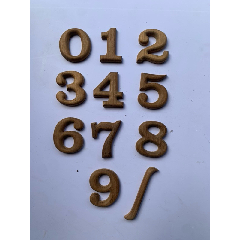 Tấm gỗ đục lỗ 3 Inch Number House