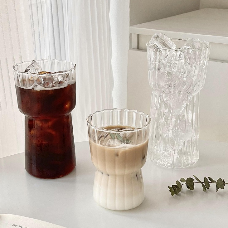 [BK holiday shop] Kính cao cấp Họa tiết đường thẳng thanh lịch Đồ uống lạnh lớn Cafe