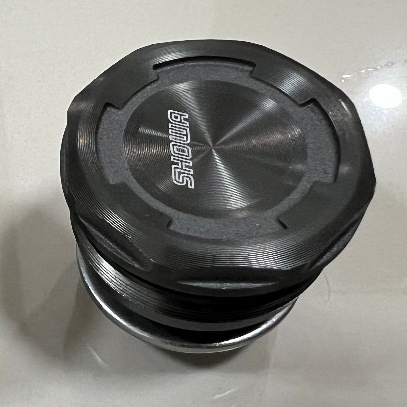 Đai ốc đầu giảm xóc CBR650R (19-22) Trả lại Usd Tình trạng tốt đã qua sử dụng