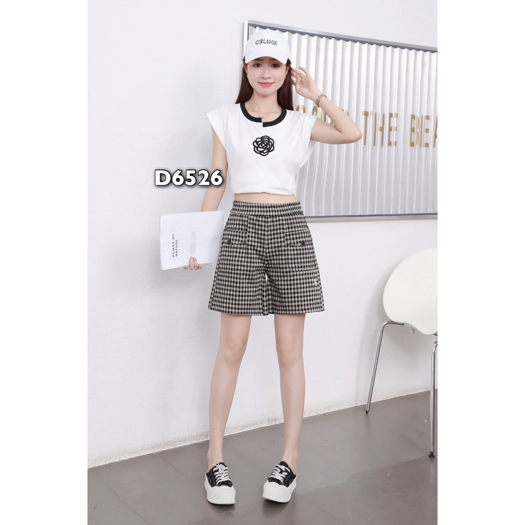 Quần Short Kẻ Sọc Nữ Đi Chơi Mẫu D6526 Eo Co Giãn Như mong muốn Vải Chất Lượng Tốt Thoải Mái Khi Mặc