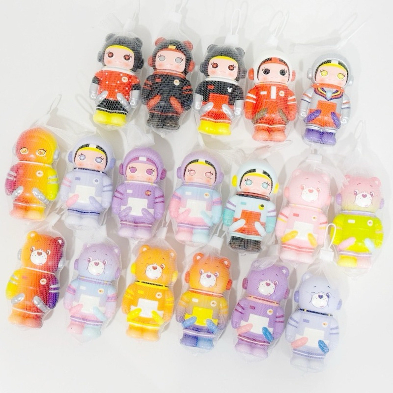 MỚI Molly Space Pilot Squishy Hỗn Hợp Họa Tiết Đến Dễ Thương Mỗi Mảnh Đồ Chơi Godzilla Bóp Chơi Và T
