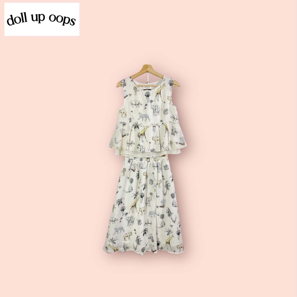 Doll up oops Set Trắng Size-38 Bust 36 Eo 28-34 Hông 50 Chiều Dài 21 "30 Inch