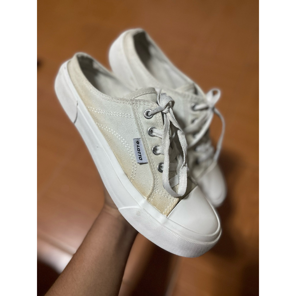 Size Lotto 40.5 / 25