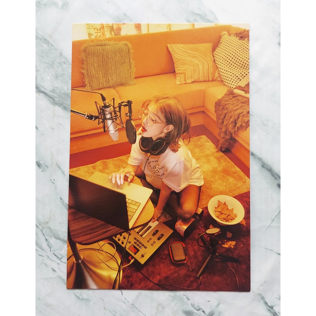 Thẻ Bưu Thiếp Từ CD Album Jihyo (TWICE) -ZONE Kpop Jiyo