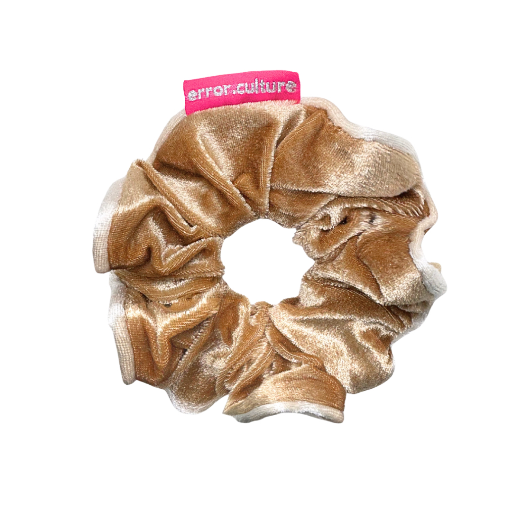 Scrunchies Hair Band Amber Brownies Model