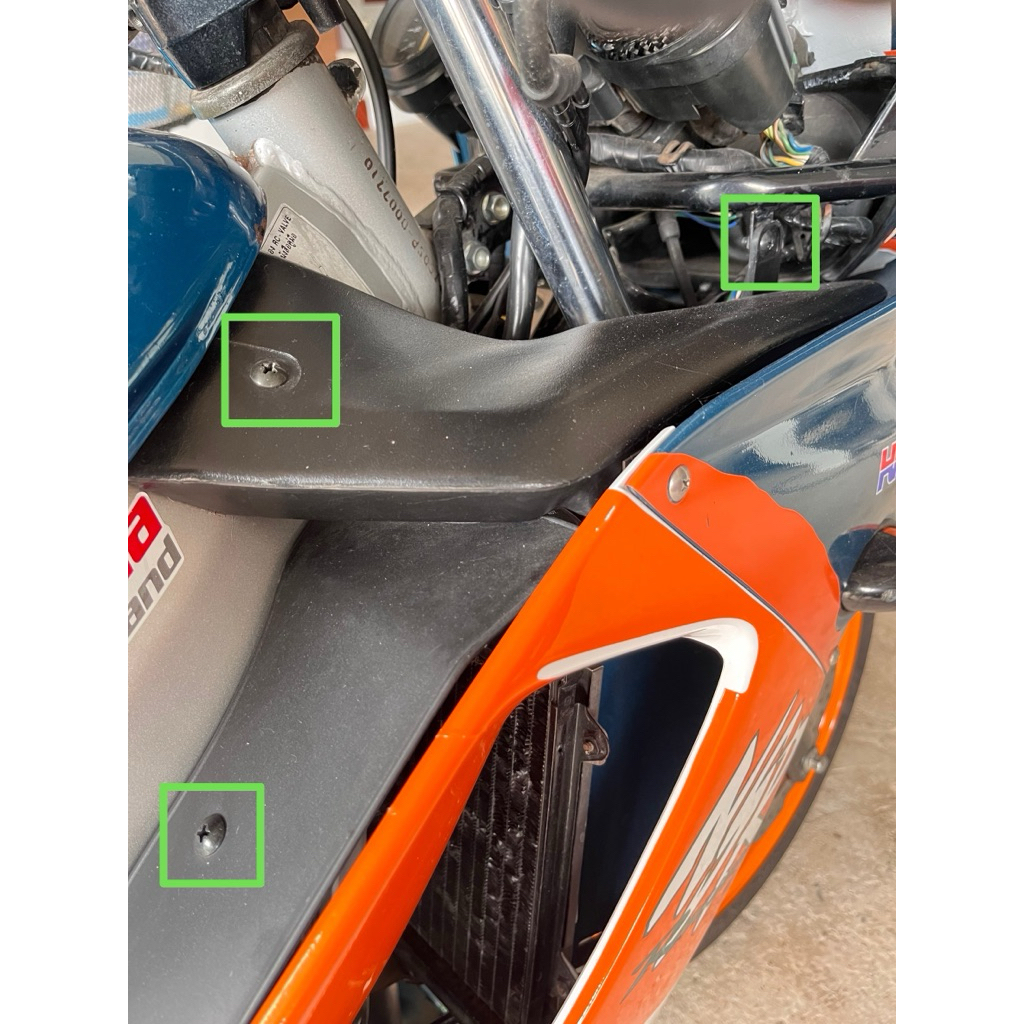 Đai Ốc Vít Đặc Biệt M5 Đen Mảnh 1 NSR150SP RW Chính Hãng Honda 90115-KW7-900