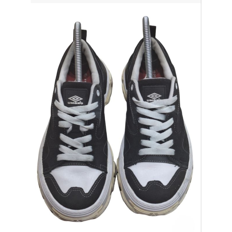 Giày thể thao cầm tay thứ hai umbro Brand size 38