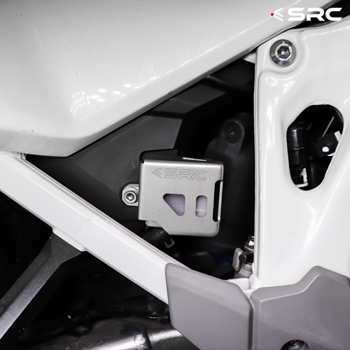 [SRC] Thẻ che bình dầu phanh sau HONDA CRF1100L AFRICA TWIN / NT1100