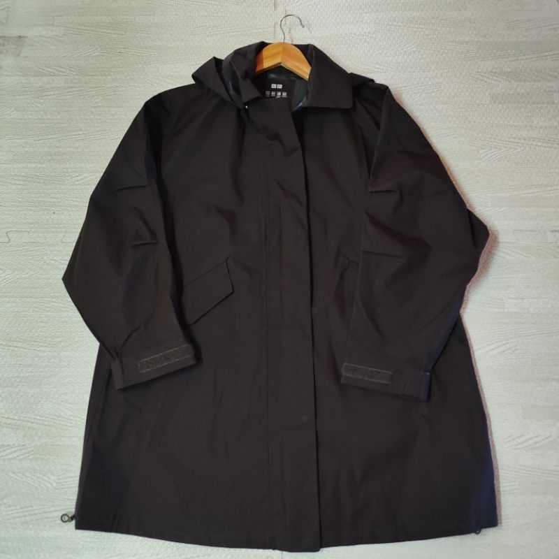 Uniqlo Coat Blocktech Nút 2 lớp Màu nâu đậm cũ
