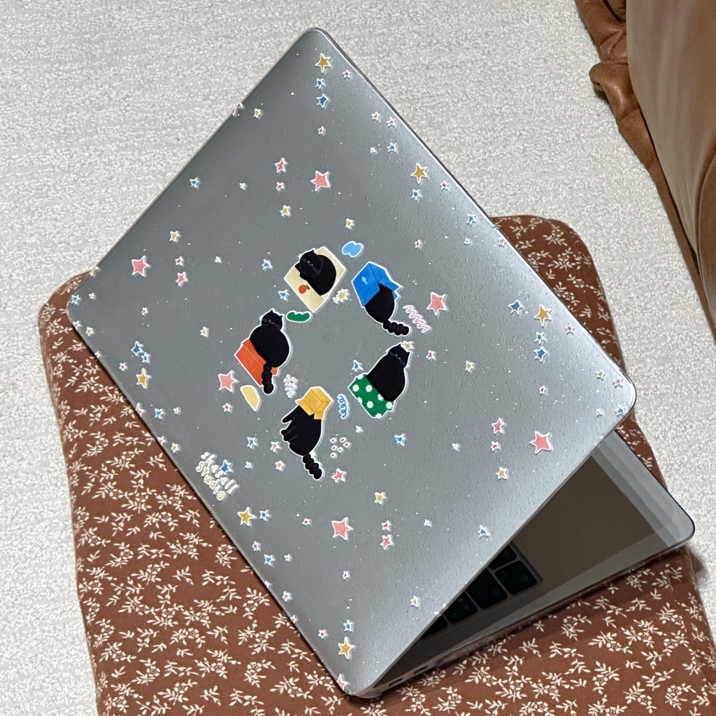 Ốp lưng Shesell macbook (Long lanh) Hide and Seek Air13 A3240 Pro13 Neo13 cho Macbook Clear A2338