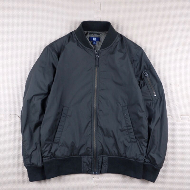Áo khoác trẻ em Bomber Uniqlo Size xanh 140 .5