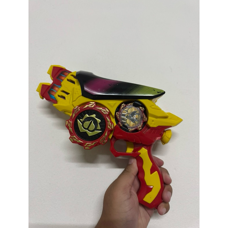 Dx Donblaster + Random 1 Gear Bao gồm Zanglasword Second Hand From The Avataro Dongblaster Movement.