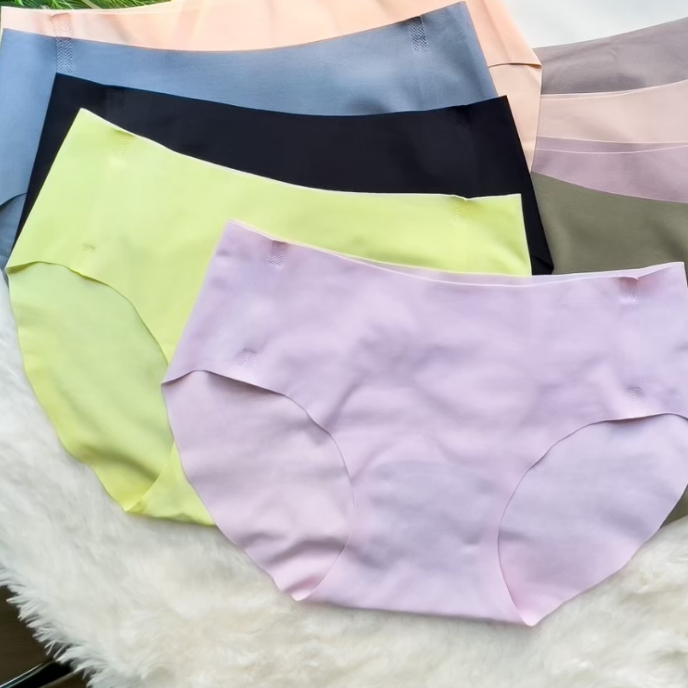 Đồ lót liền mạch làm bằng vải Nylon + Spandex Có tấm lót Graphene.