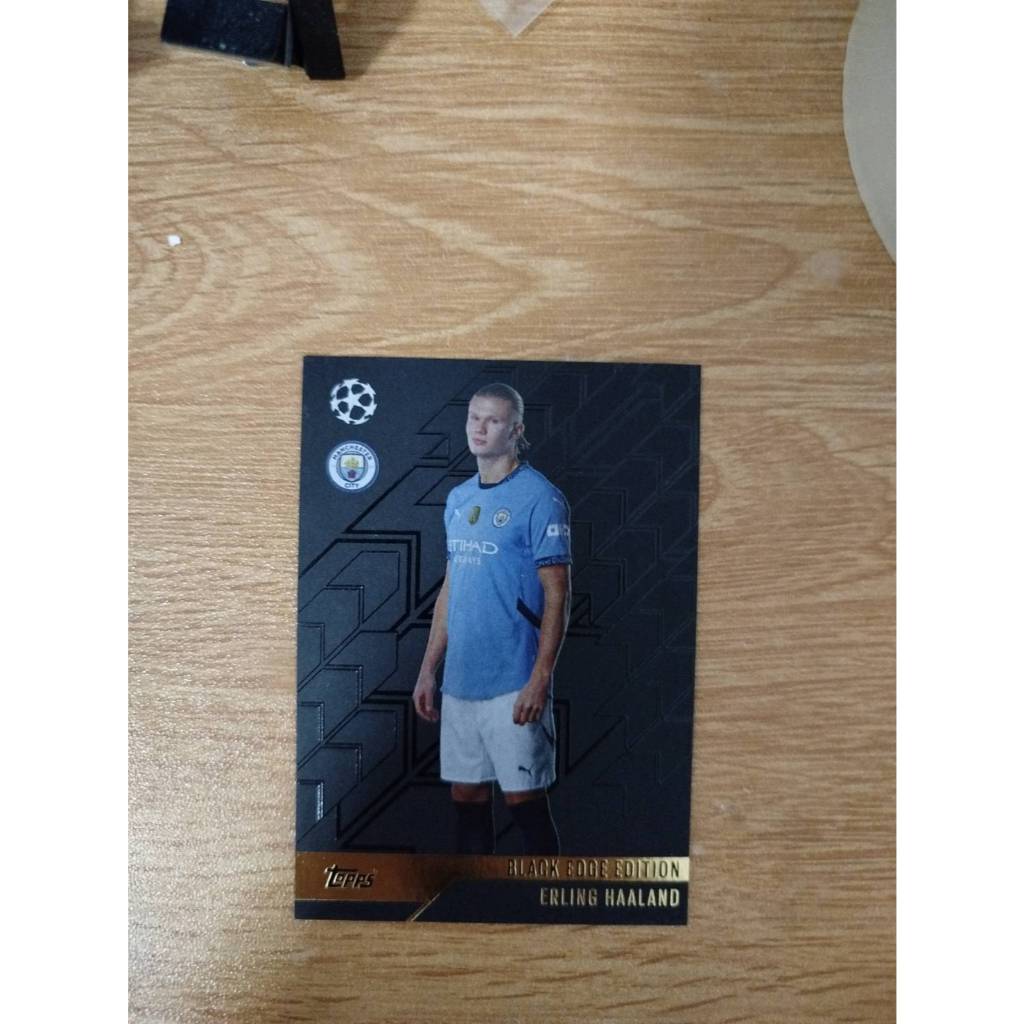 Topps Match Attax 24 / 25 Erling Haaland phiên bản viền đen (1 ❈ 16 ❈)