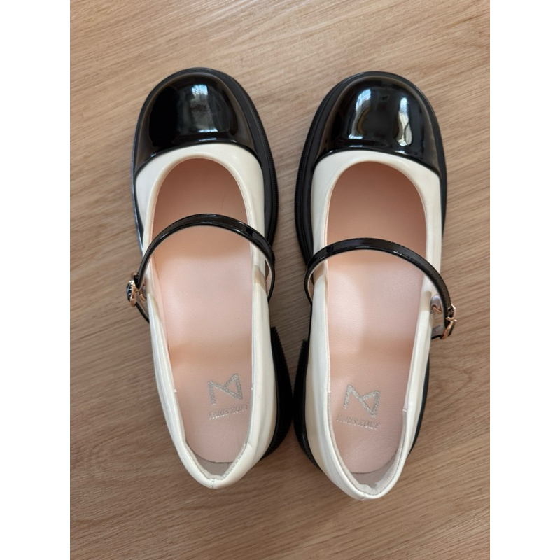 Giày cao gót thông thường Paris Zoey Mary Jane