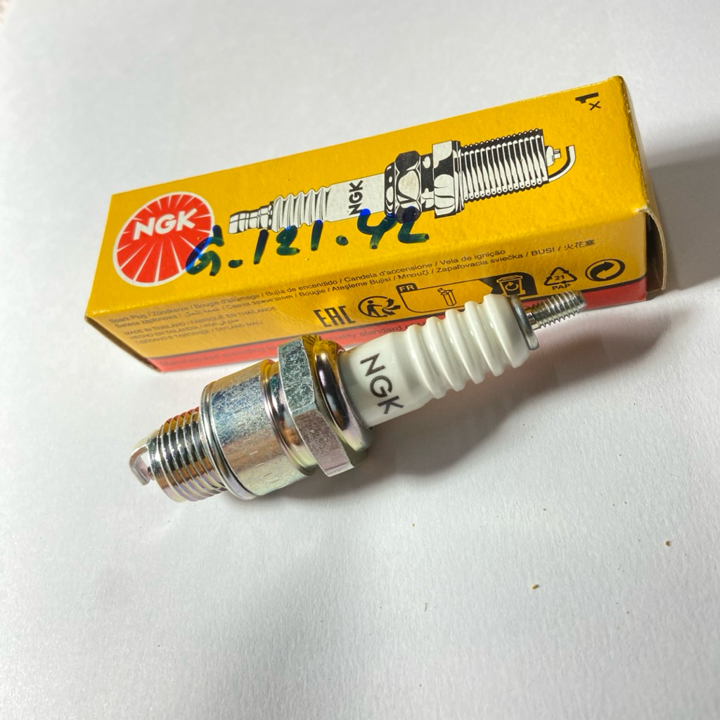 A100 A-100 Bugi Chính Hãng NGK G-211.42 BP7HS Xe Máy A100 A-100 D-211.42 BP7HS