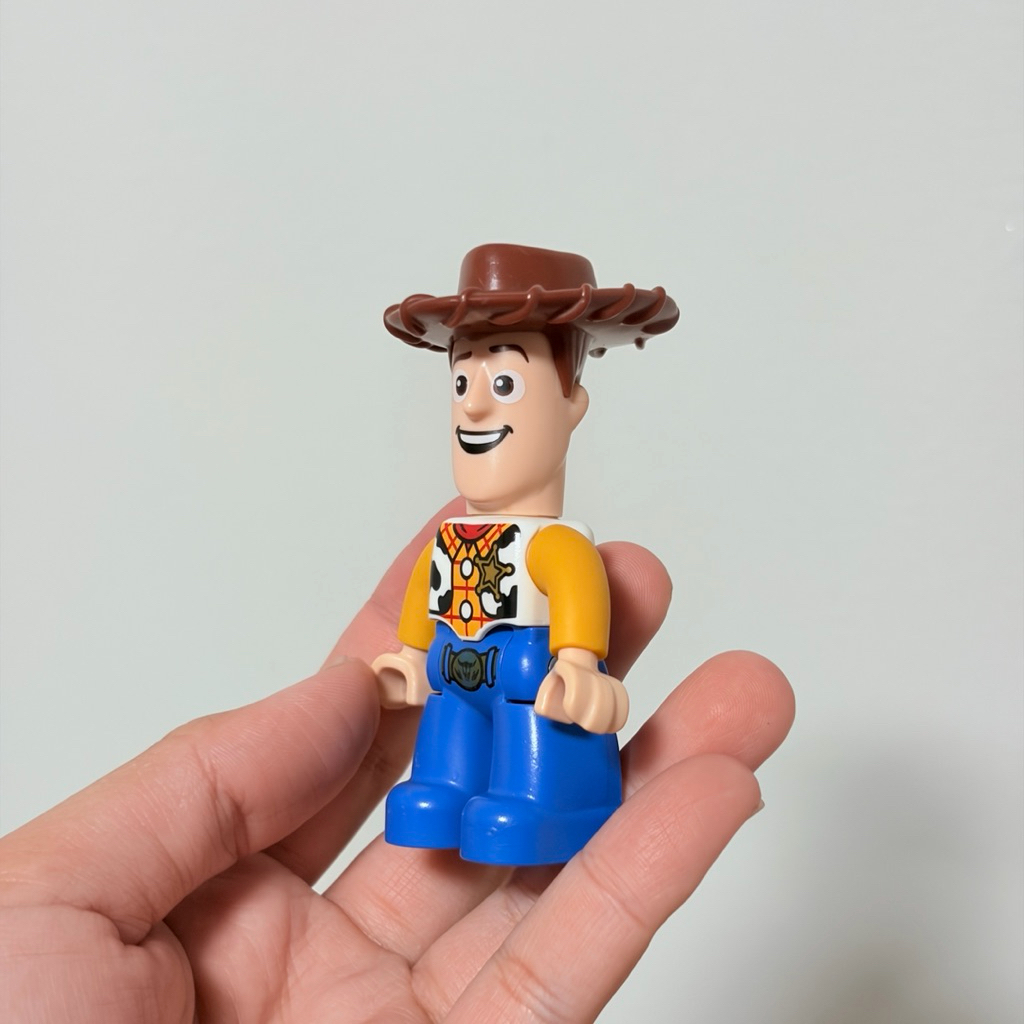 Lego Duplo Toy Story Cảnh sát trưởng Woody