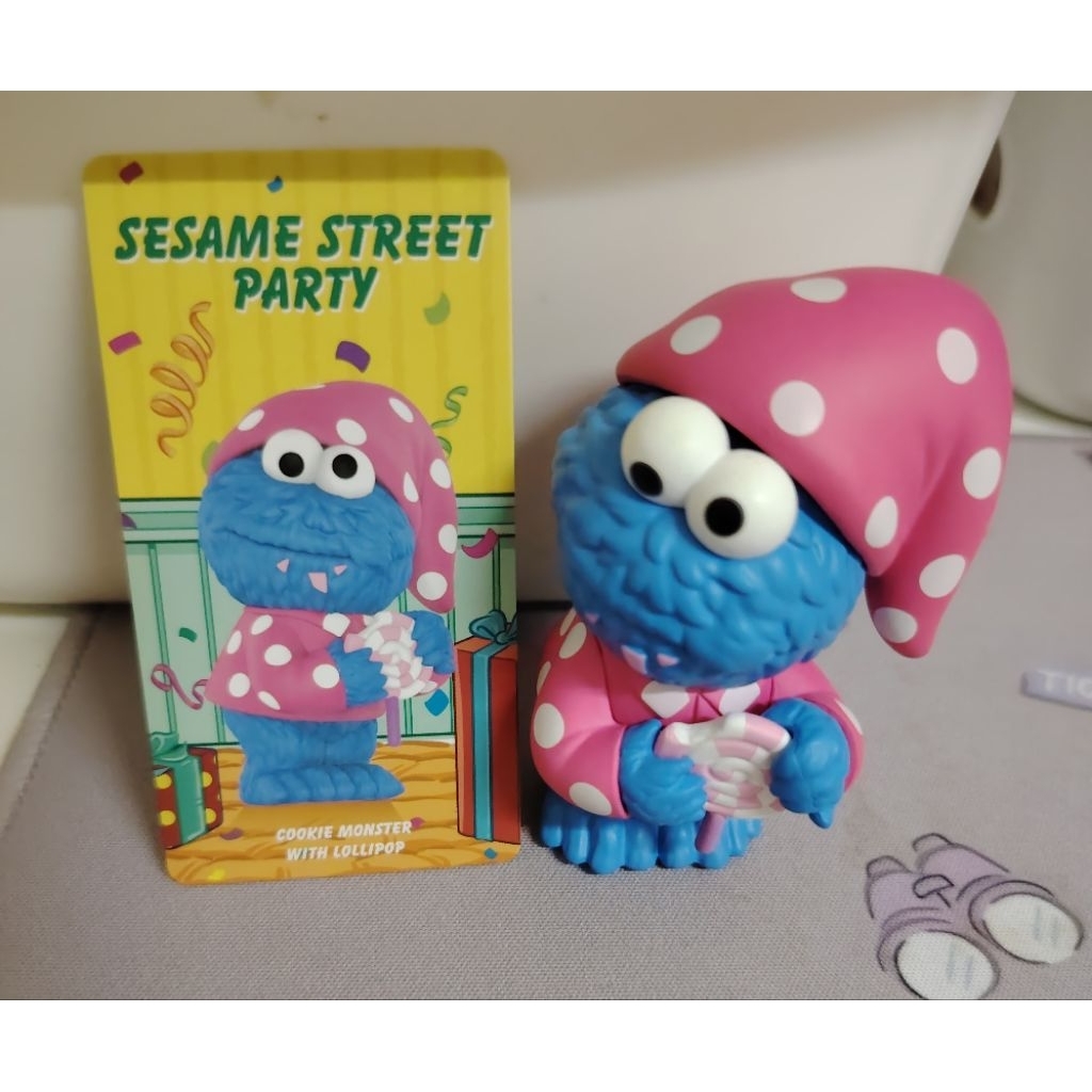 Pop Mart Sesame Street Party Set Cookie Monster