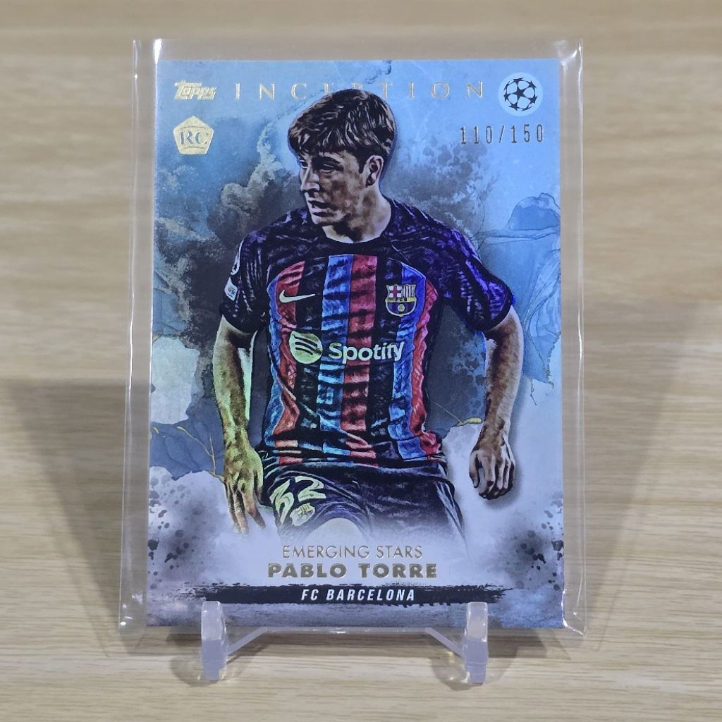 Thẻ Topps Inception UCC Uefa Club 2022-23 Pablo Torre / 150 FC Barcelona Chrome Dày