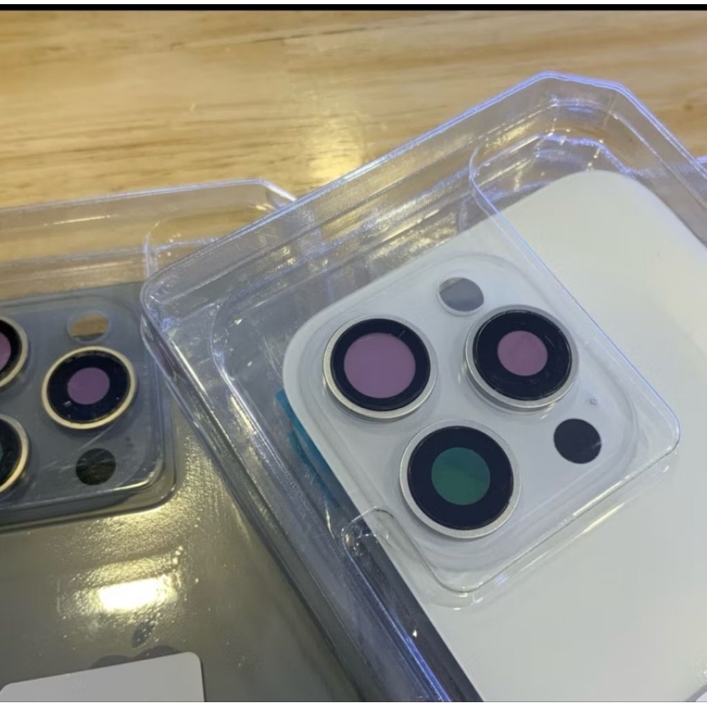 Ốp điện thoại Pin Cho Iphone 15 Pro Max Có Vòng Sạc Từ Tính Và Khung Camera