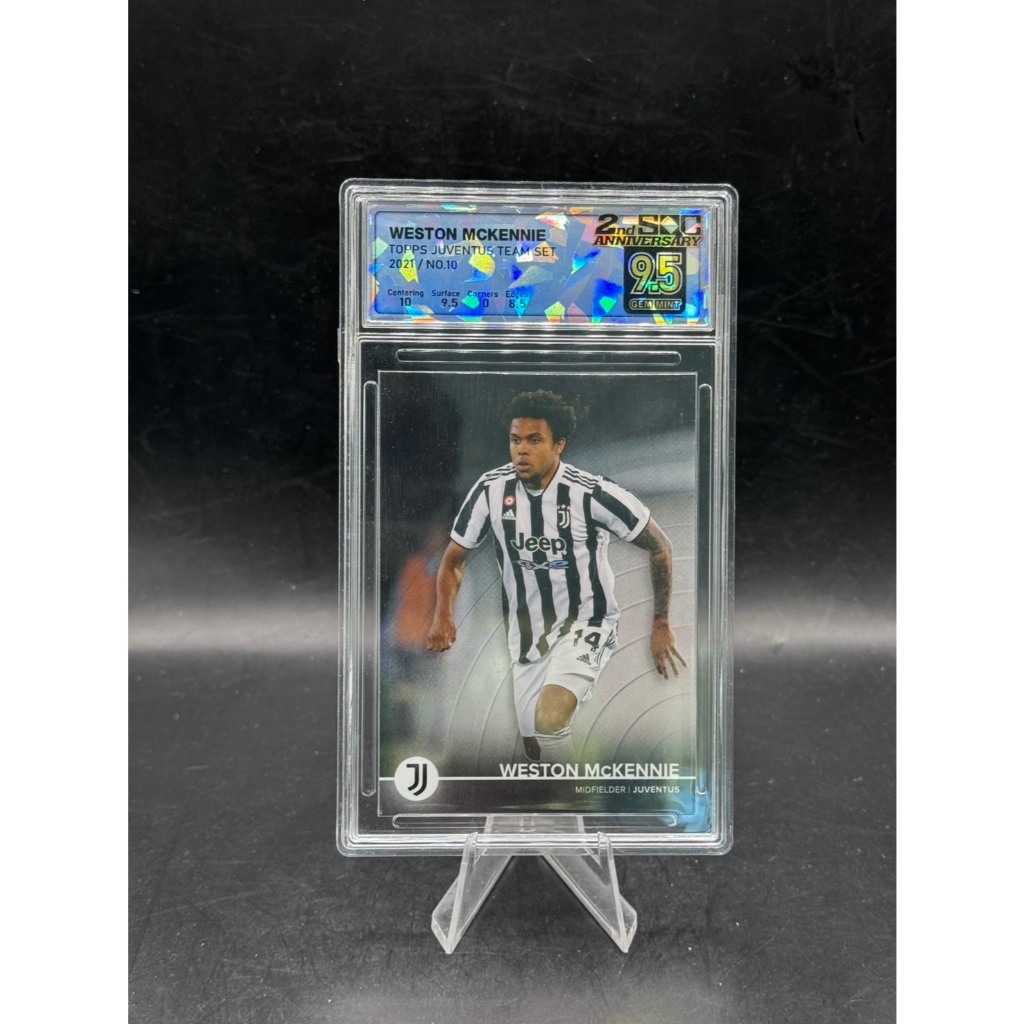 * * Weston McKennie - 2021 Topps Juventus Team Set - 10 - SQC 9.5 Gem Mint * *