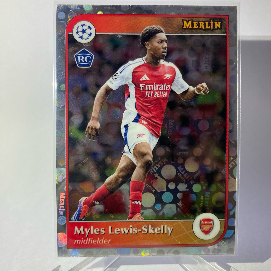 BỘ SƯU TẬP merlin MYLES LEWIS-SKELLY RC ARSENAL TOPPS 2025 No.49 (merlin)