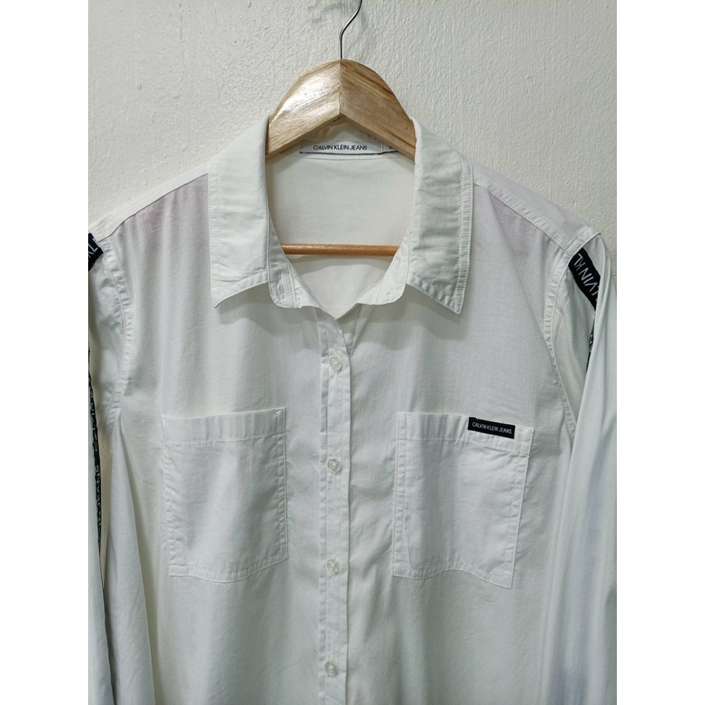 Quần jean Calvin Klein Thương hiệu Áo sơ mi Size L Trắng Cotton Spandex Tình trạng cũ 1