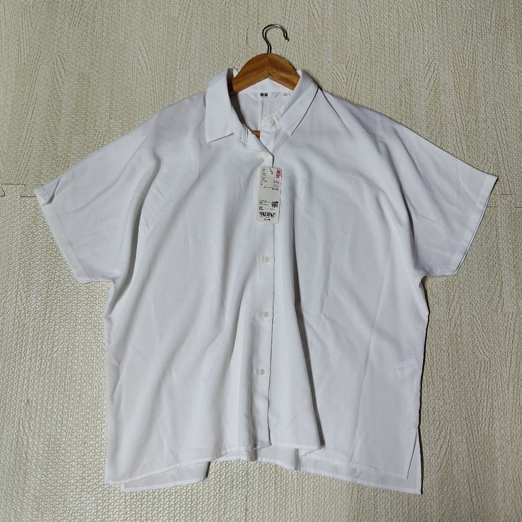 Uniqlo Reyon Áo Sơ Mi Rayon Tay Ngắn Màu Trắng Size XL Nữ Mới