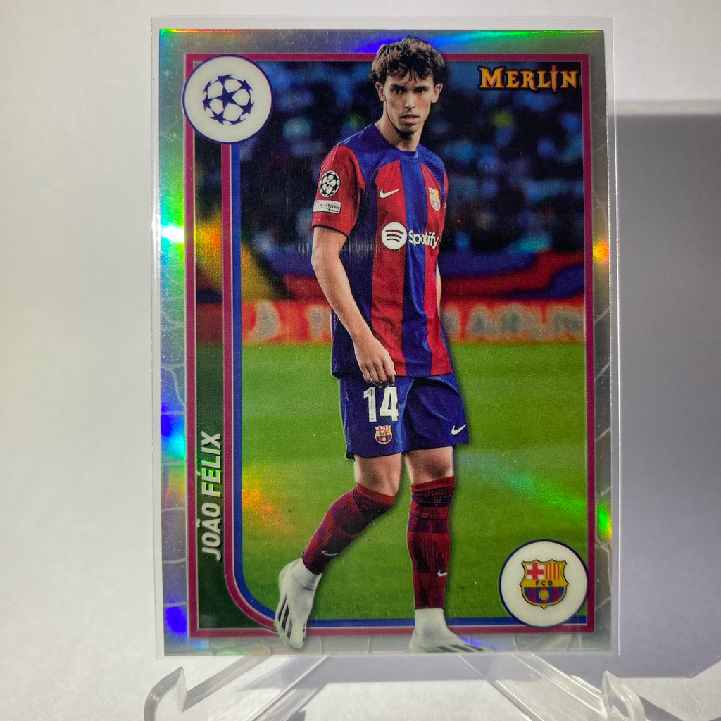 Thẻ bóng đá JOAO FELIX BARCELONA (Retractor) TOPPS MERLIN 2024 No.40