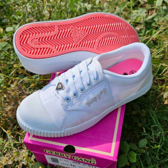Giày nữ sinh viên vải màu hồng Gerry Gang PK888 Size 31- 40