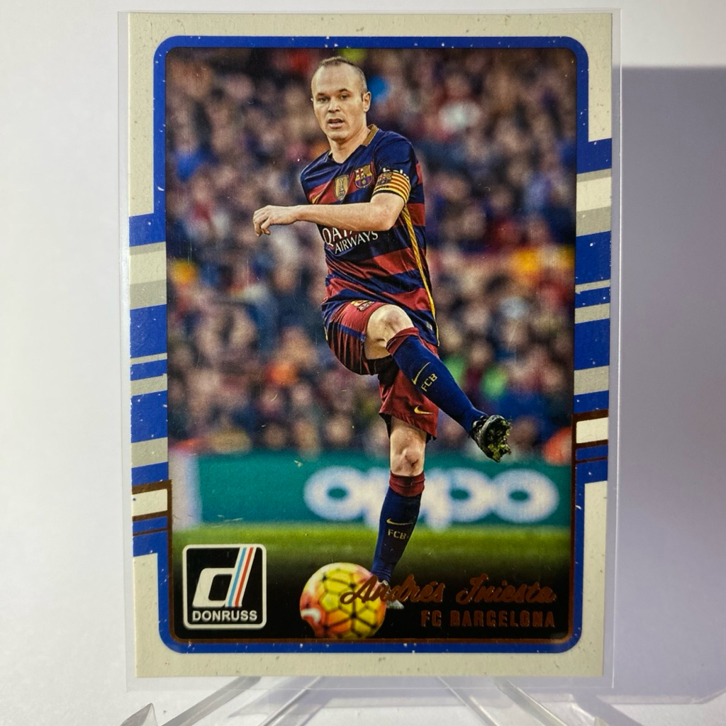 Thẻ bóng đá ANDRES INIESTA BARCELONA PANINI DONRUSS 2016 no.22