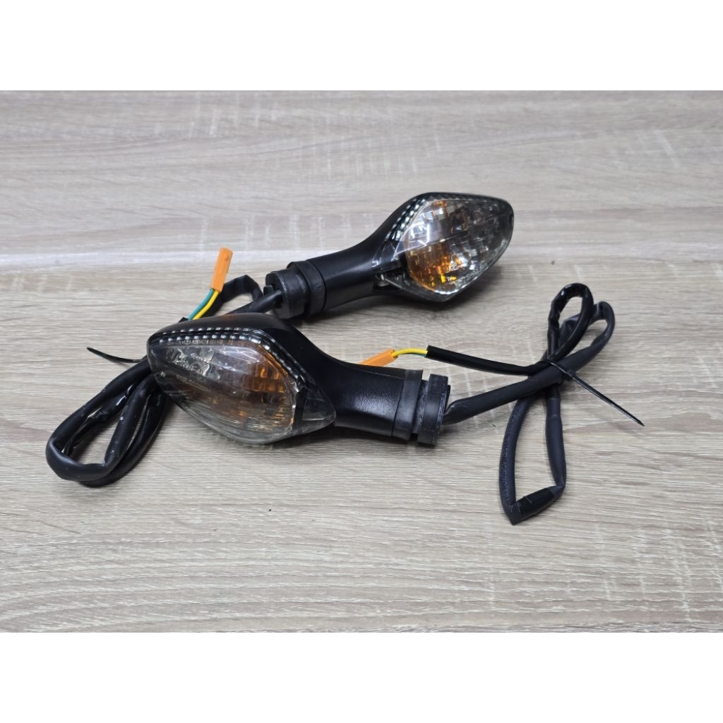 Tín hiệu rẽ chính hãng cũ cb650f cbr650f crf250 cb500f cbr500f cb500x