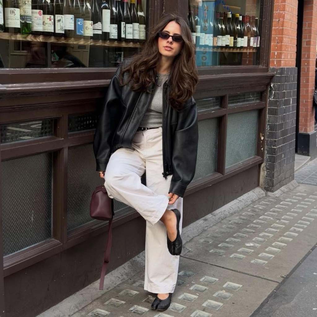 88 OUTLET BERSHKA BARREL WIDE LEG Quần Jean Dài Màu Kem
