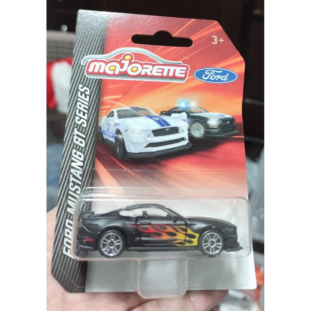 Marjorette Ford Mustang GT Series 1: 64